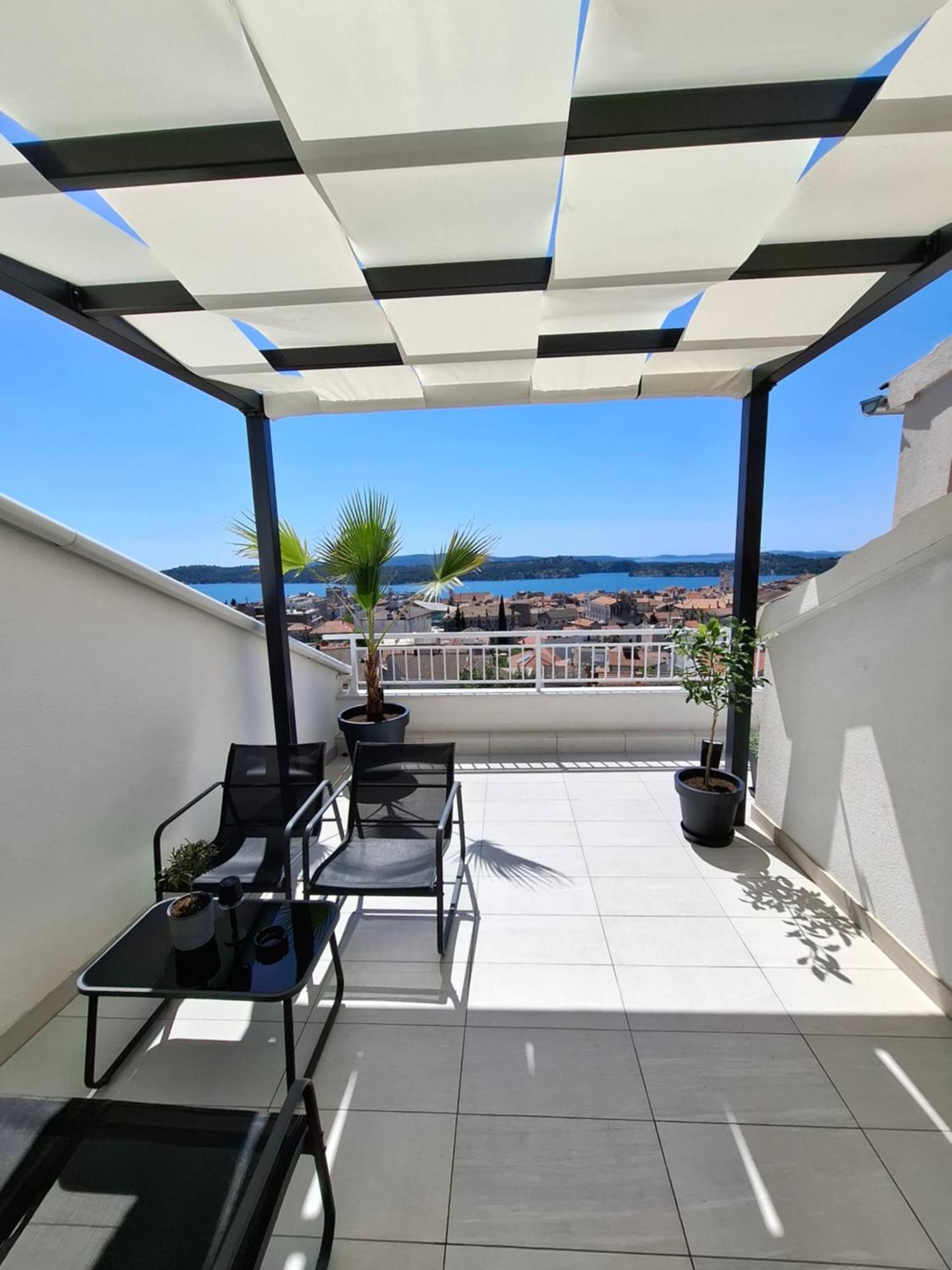 Carla Panorama Apartment شيبينيك المظهر الخارجي الصورة