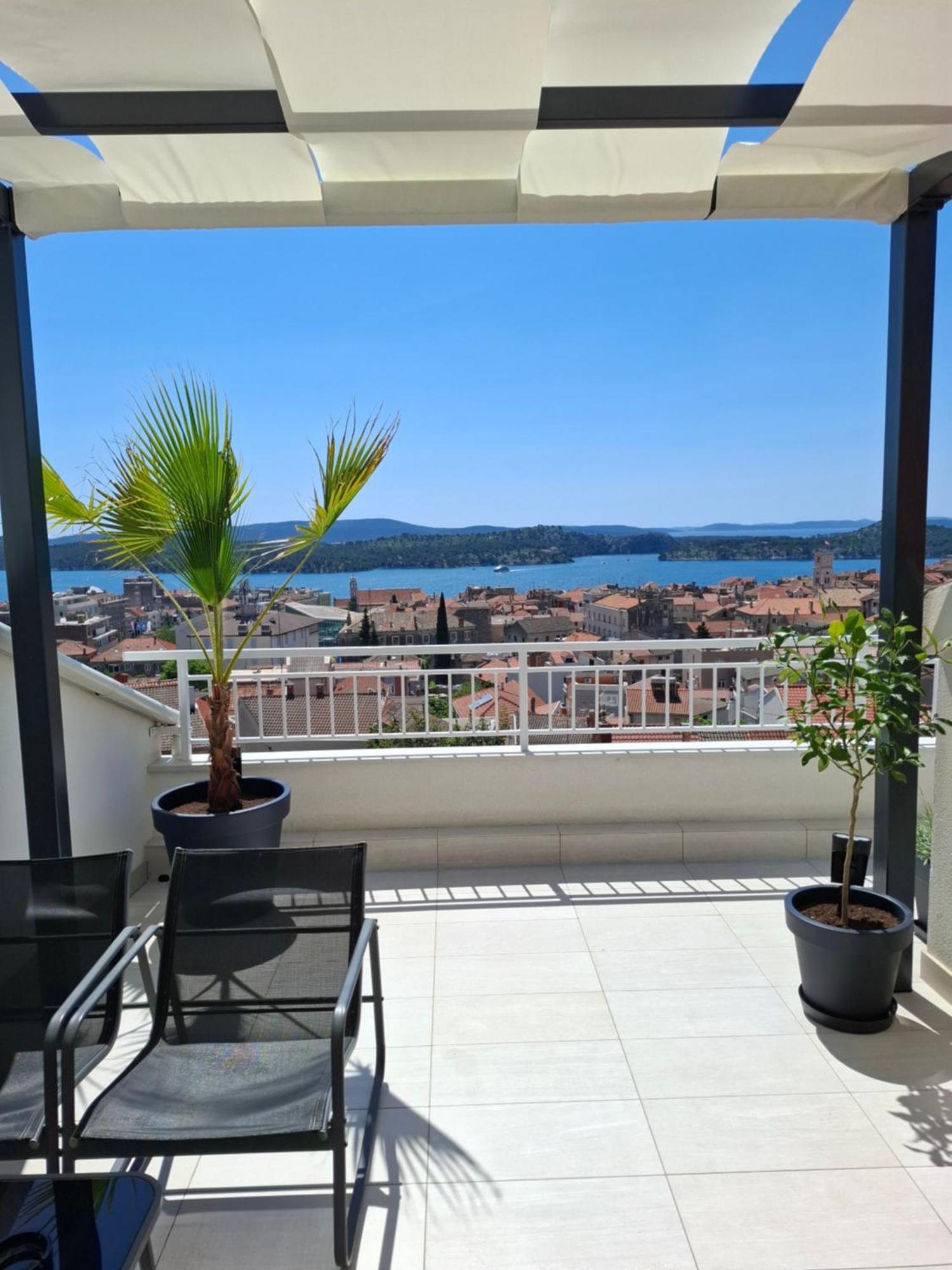 Carla Panorama Apartment شيبينيك المظهر الخارجي الصورة