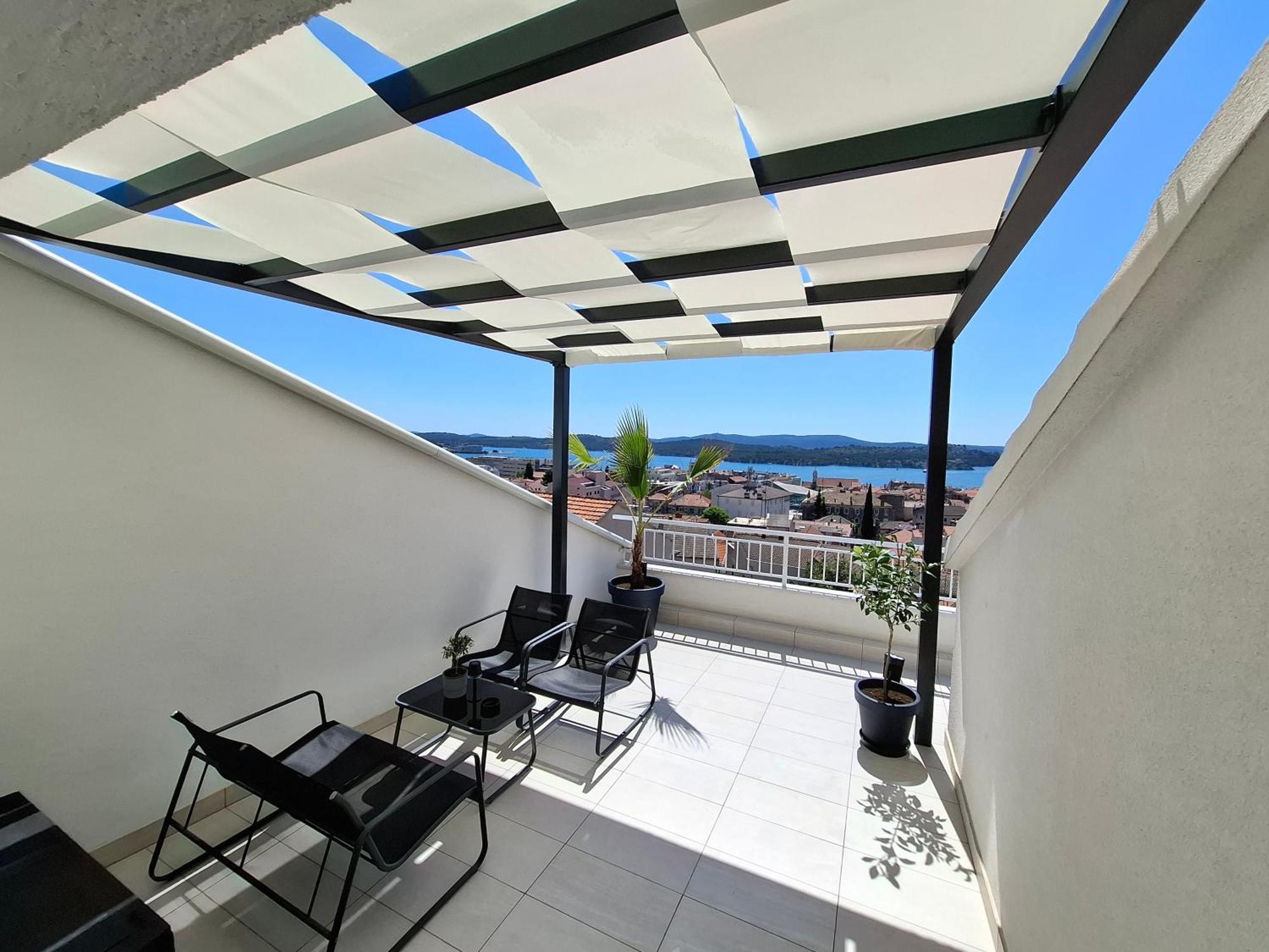 Carla Panorama Apartment شيبينيك المظهر الخارجي الصورة
